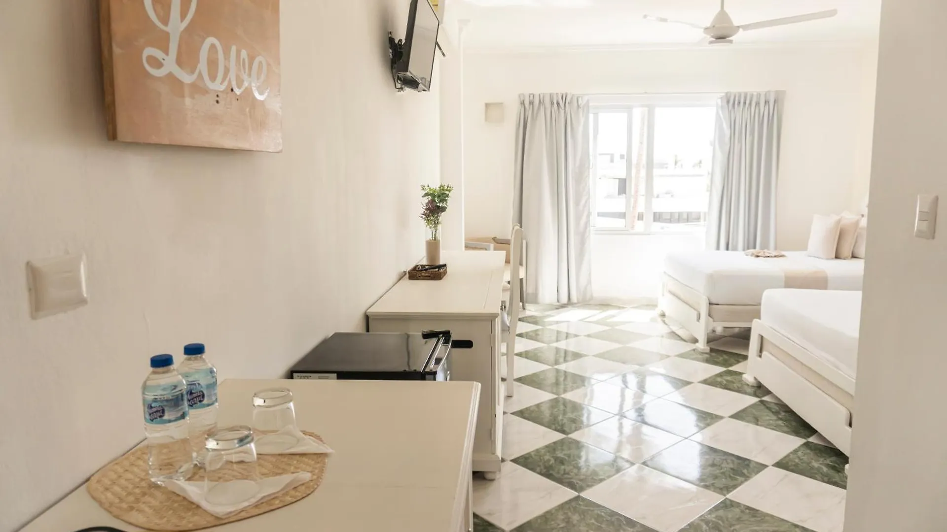 Green Coast Hotel بونتا كانا 3*,  جمهورية الدومينيكان