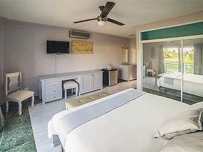 Green Coast Hotel بونتا كانا